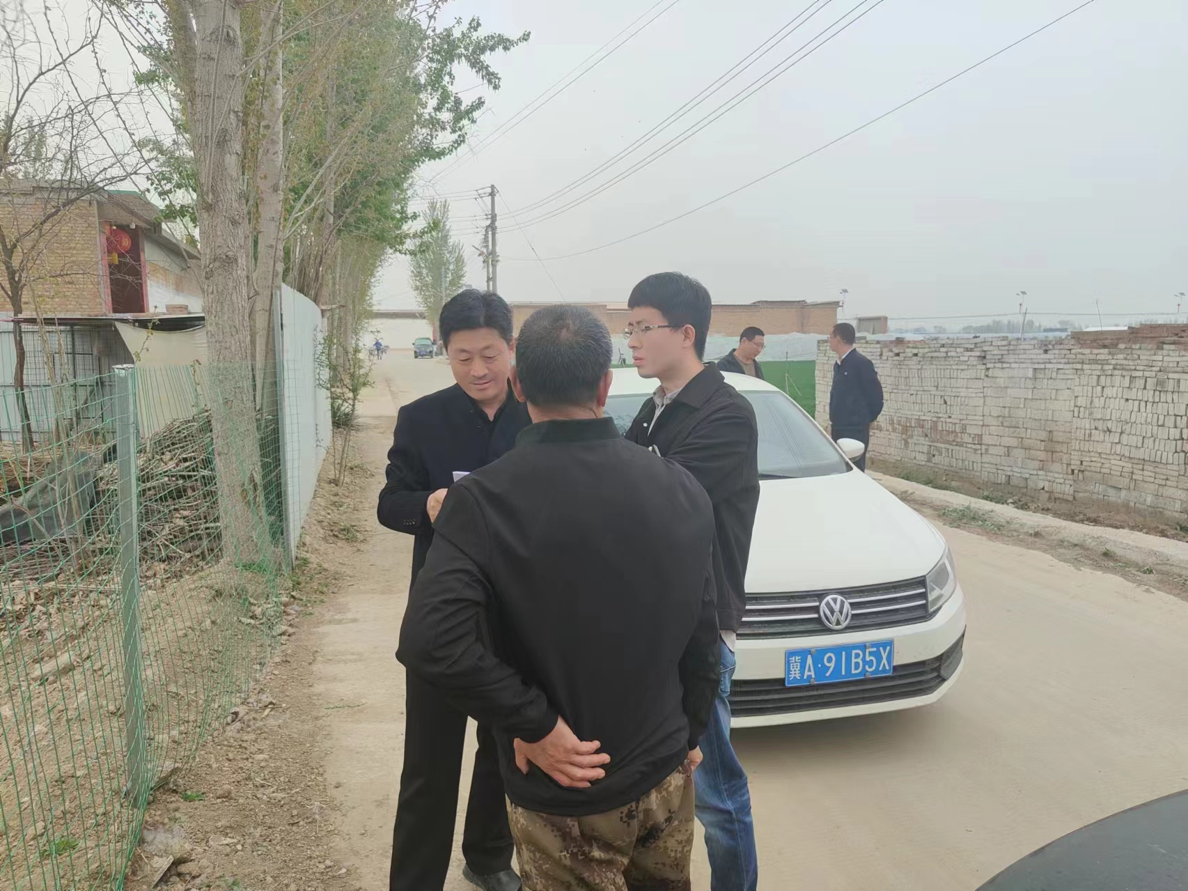 环保局到北鱼乡推进水质监测站建设